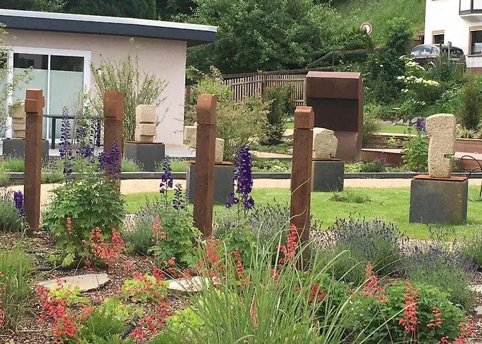 Gaestehaus - Kunststiftung Bernhard Mueller-feyen *